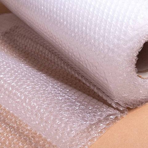 Jak používat bublinkovou fólii, aby se zabránilo nárazům a zvukové izolaci